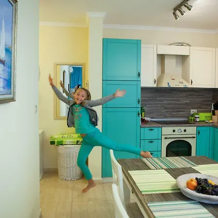 شقة Design Family Paradise